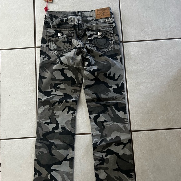 True Religion Jeans size 14 - Picture 4 of 4